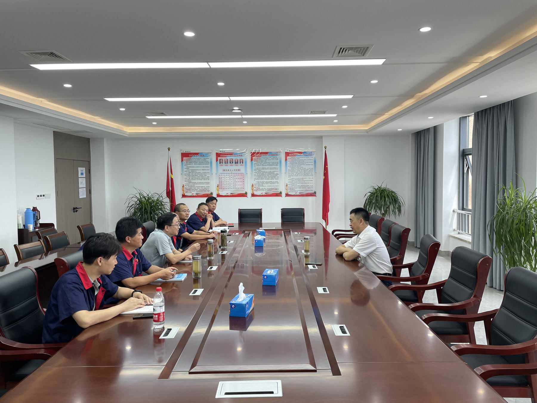 集團(tuán)公司黨委委員、總工程師周俊到公司調(diào)研 